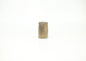 Tsutsu hanging vase