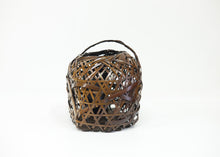 Load image into Gallery viewer, Basket vase L